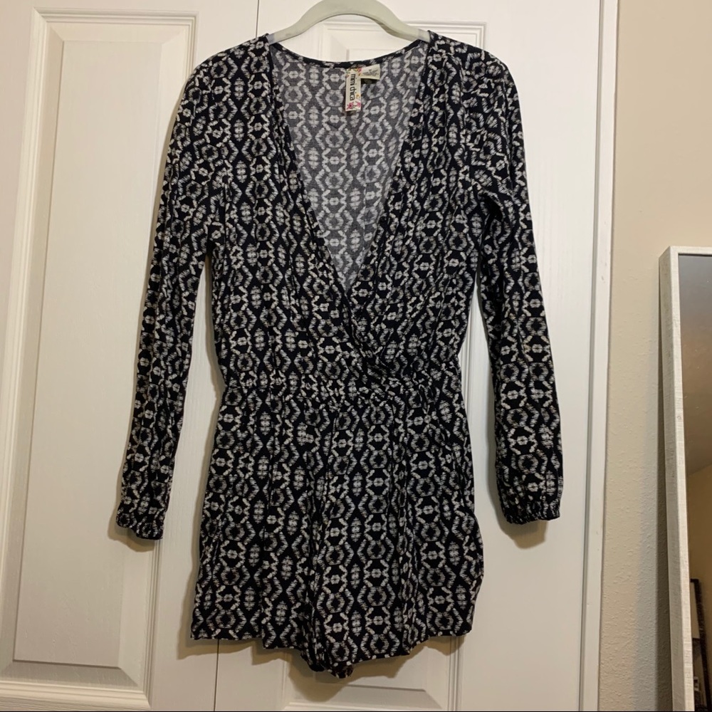 Black Patterned Long Sleeve Romper w/ Front Snap